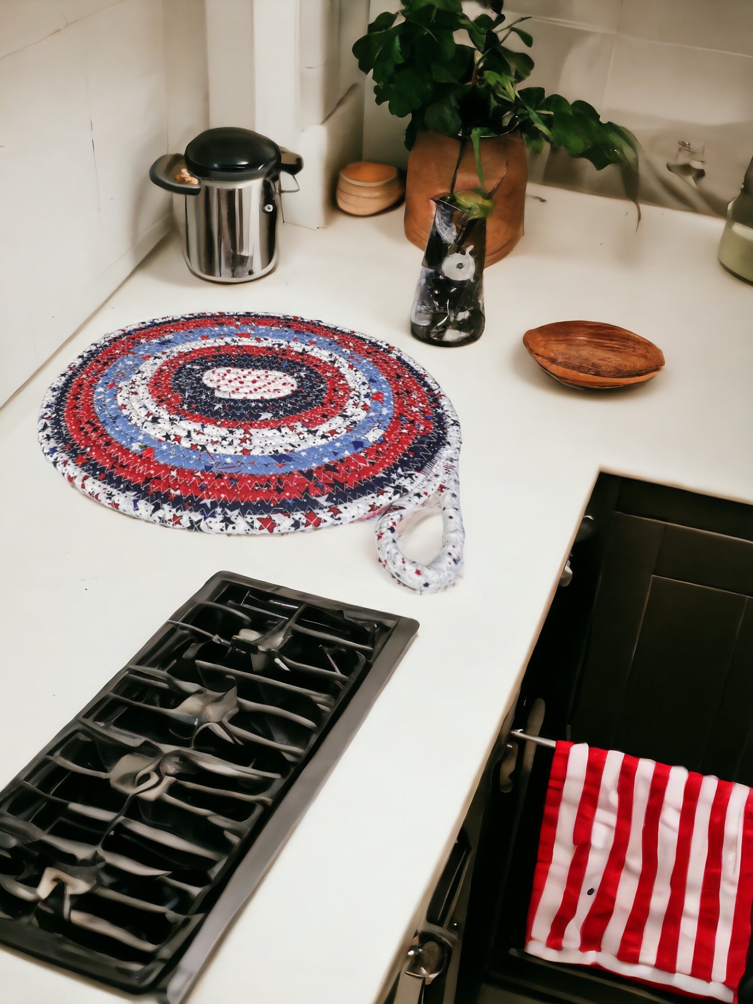 Buy red-white-blue-8x10 Trivets 8&quot;x10&quot;