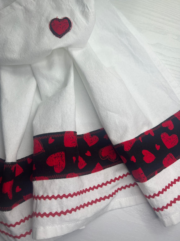 Kitchen Towels - Valentine's Day Adorable