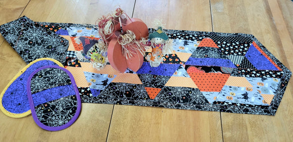 Tablerunners for Halloween