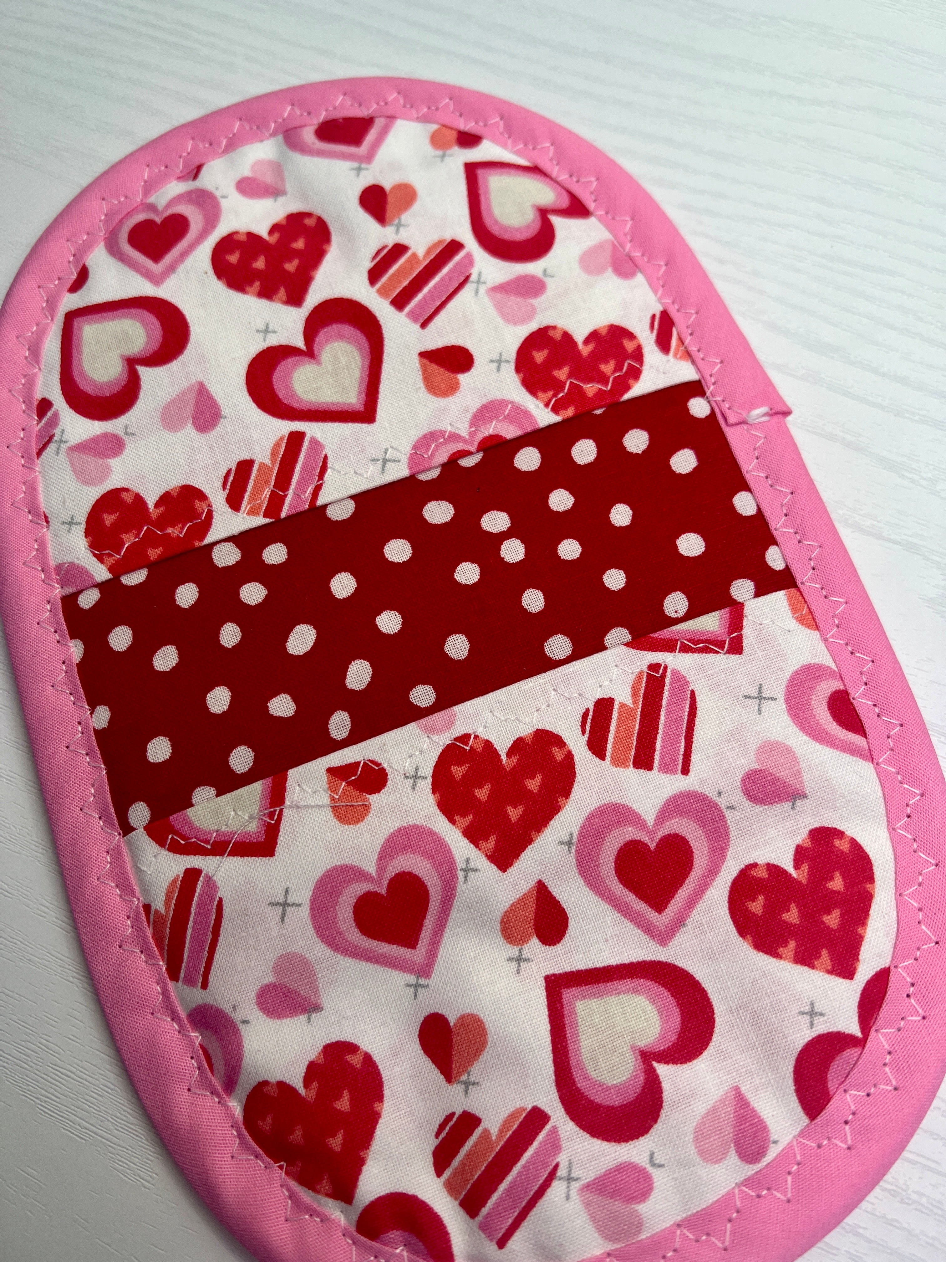 Buy red-hearts-with-pink-trim Cool Fingers - Valentine&#39;s Baker&#39;s Delight